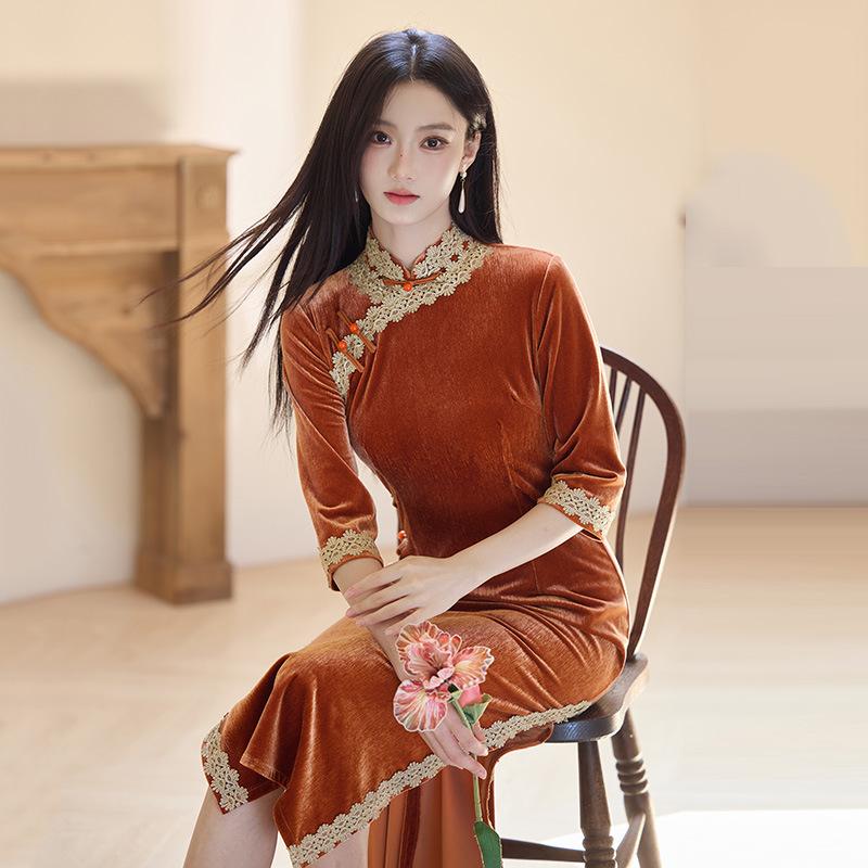 Orange velvet national style new Chinese long autumn long-sleeved cheongsam improved young women's high-end sense retro spring and autumn