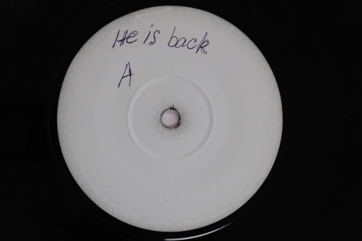 

7inch Record ERIC MONTY MORRIS / CARL BRYAN - He Is Back / Cool Hand Luke NONE NOT ON LABEL / 2012 UK Reggae, Ska & Dub Used