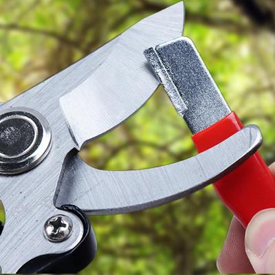 Tragbarer Schnellschärfer Legierter Stahl Manueller Schleifschärfer Schere Messer Schleifstein Outdoor Heim Garten Zubehör