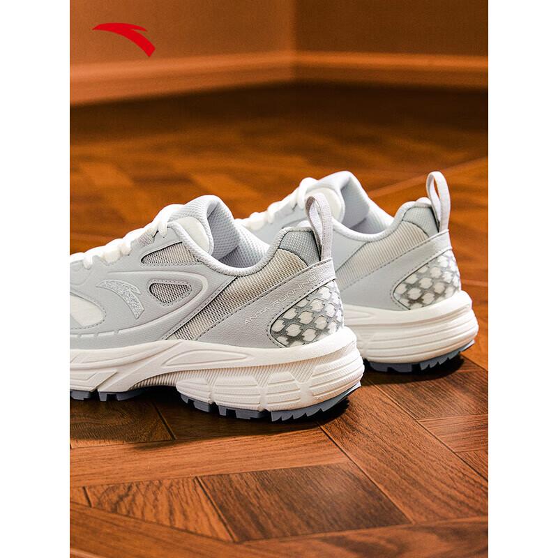 ANTA Women's Retro Mountain Running Shoes