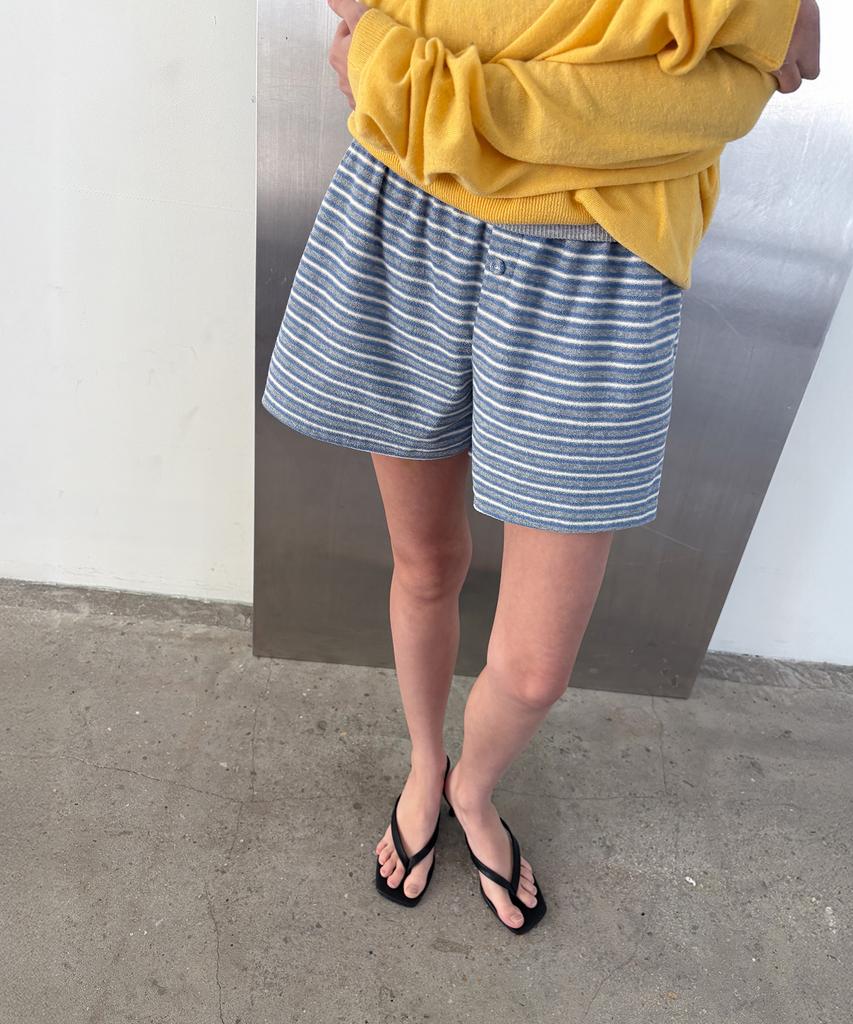 Poeteuseoul Cozy Stripe Shorts_Blue
