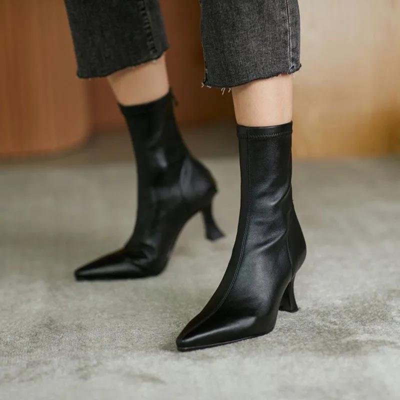 

Женские заостренные коричневые ботинки из мягкой кожи коричневые эластичные ботинки Famele обувь на шпильке женские ботильоны на молнии сзади пригородные ботинки 39