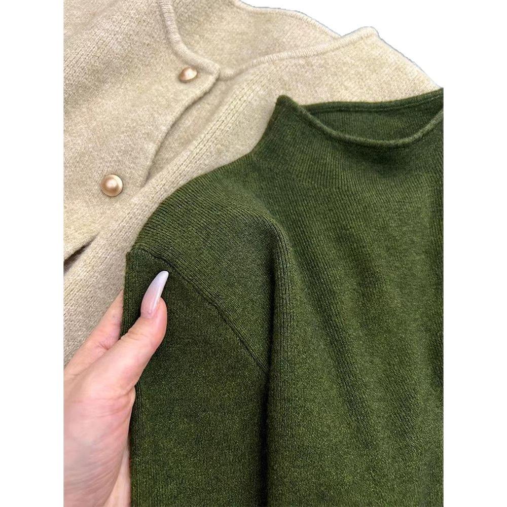 Bright Retro Green Soft Knit Sweater - Half-High Collar, Long Sleeve, Skin-Friendly