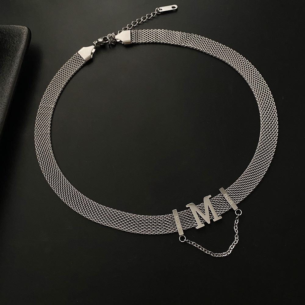 Titanium Steel "M" Pendant Necklace - Non-Fading, Stylish Clavicle Chain with Niche Design, Light Luxury, Sweet & Cool Aesthetic for Women.
