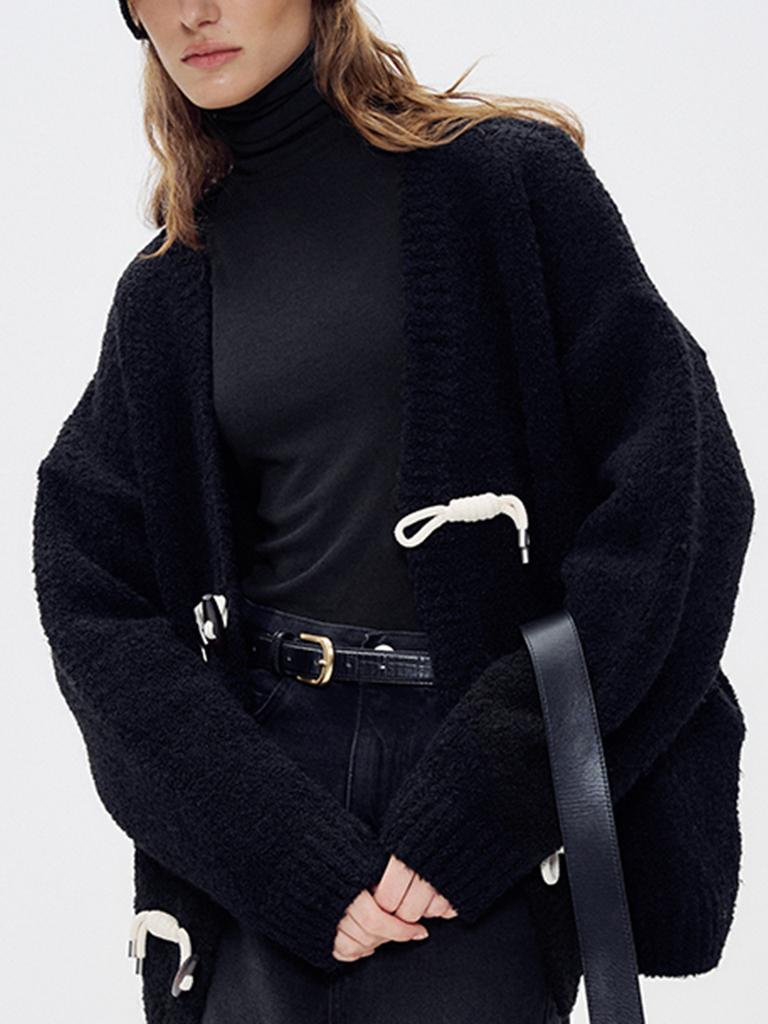 Wimenong Essential Turtle-Neck Pullover