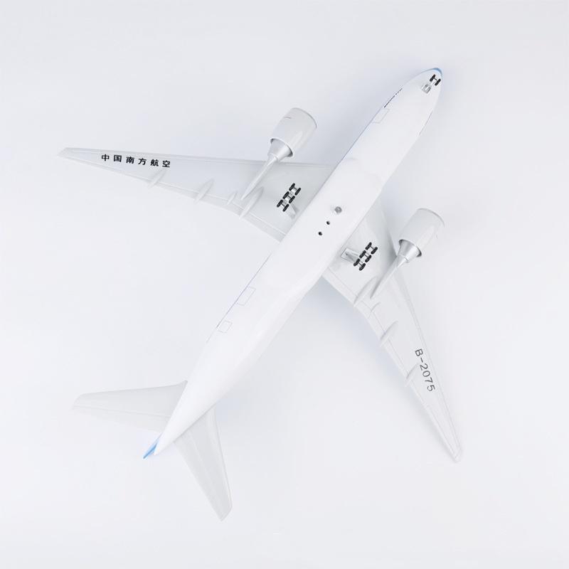 47cm Airplane Model 777 china southern Airlines 1:157 Scale Aircraft W  Wheel Landing Gear Resin Collected Gift Aviation