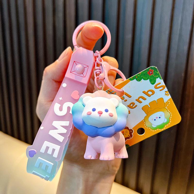 

Creative Resin Cute Lion Couple Keychain Pendant - Girls Bag Accessory, Small Gift рожевий