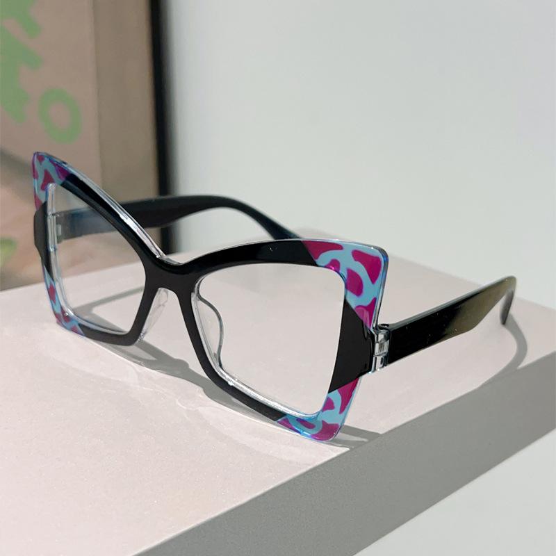 Butterfly Shaped  Sunglasses Women Stylish Oversize Gradient Decor Sun Glasses Trendy Brand Design Vacation Casual Shades