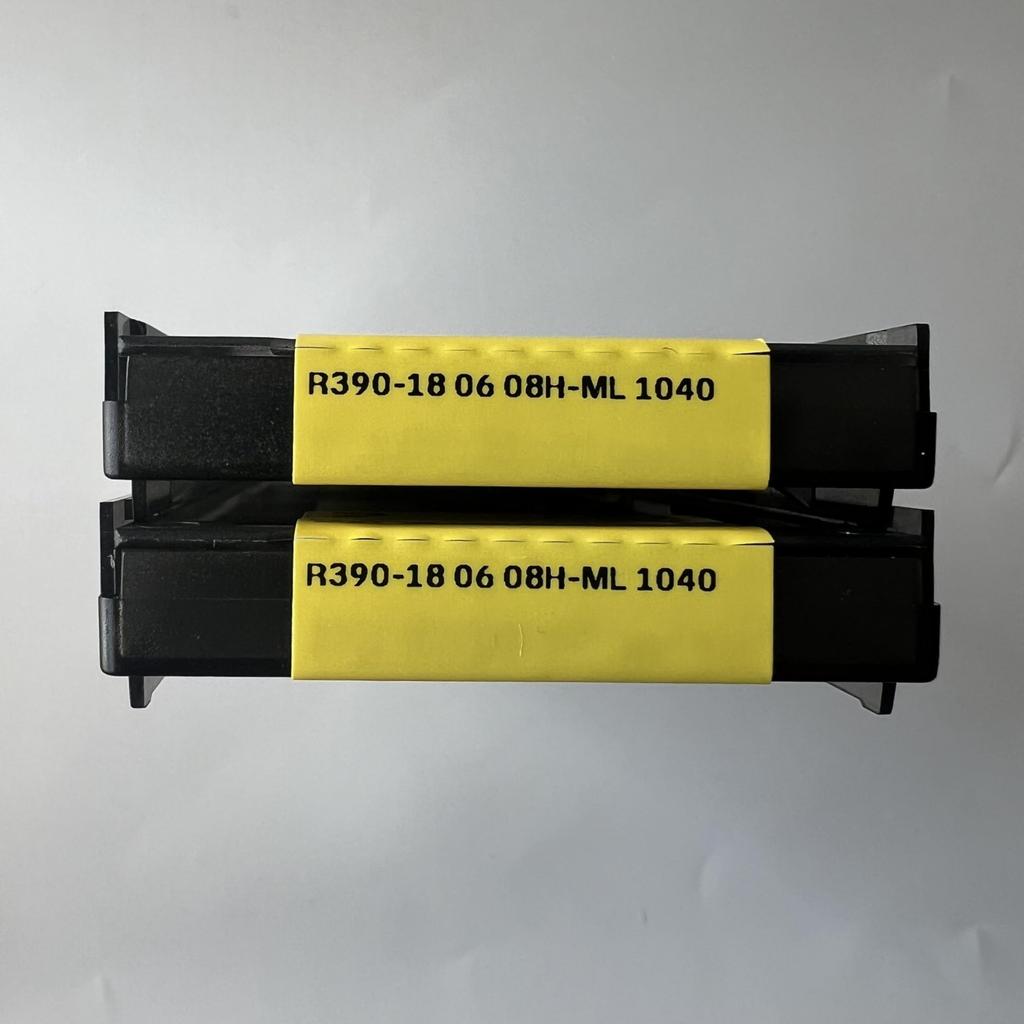 SANDVIK / R390-180608H-ML 1040 / Original Swedish hard alloy blade 10 Pcs