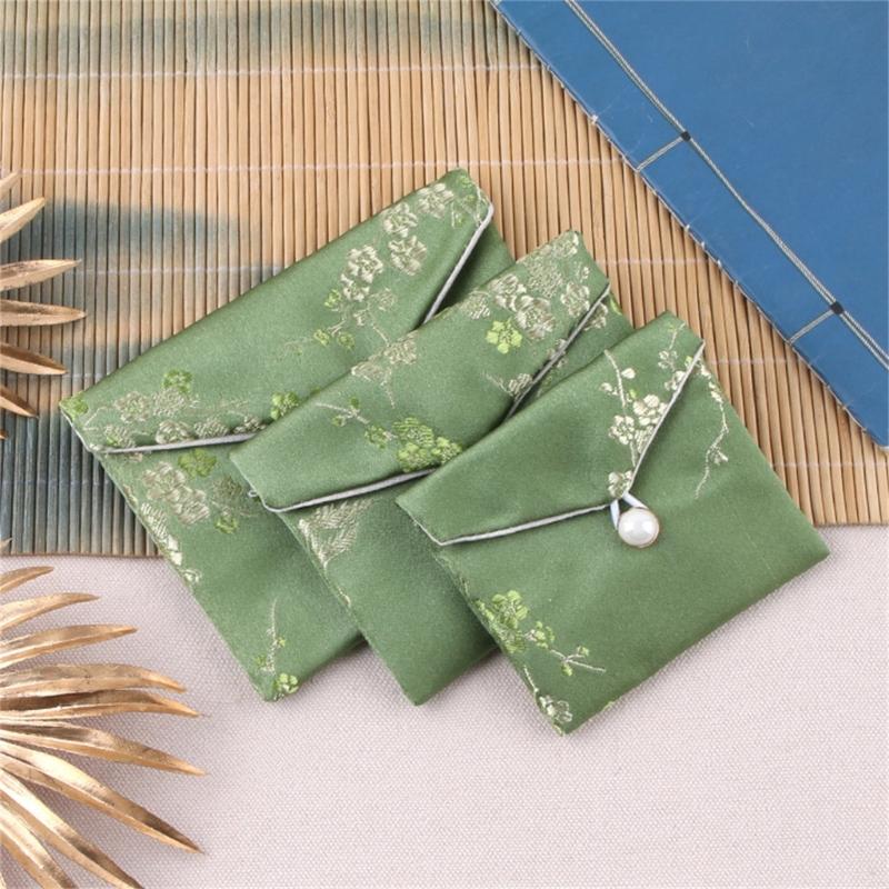 Antique Styles Brocade Jewelry Storage Pouch Portable with Closure for Earring and Rings Organization Secure Keeping