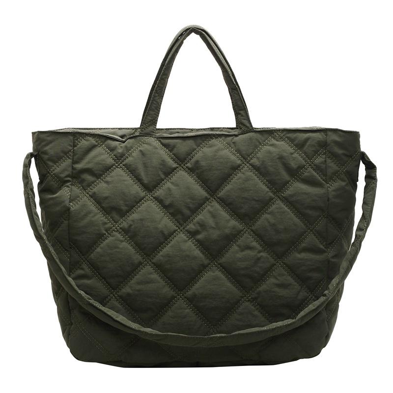 Rhombus Embroidered Thread Shoulder Bag Large Capacity Tote Bag Simple Versatile Shoulder Messenger Bag Fashionable Commuter Bag