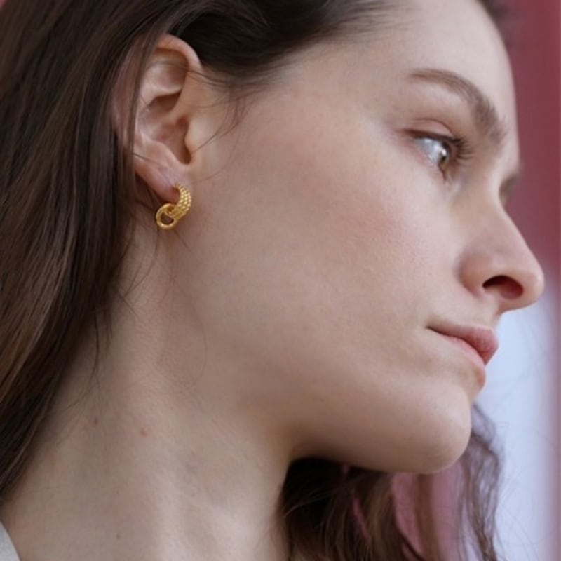 ZOENA mido round earring