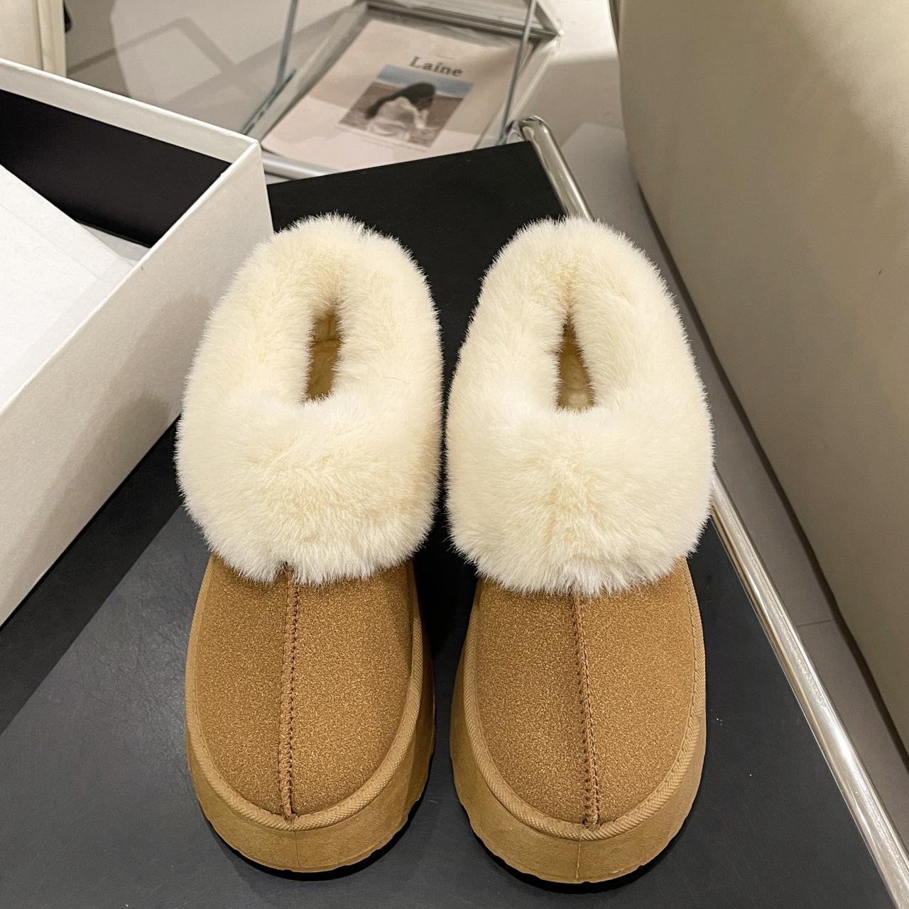 

2025 autumn and winter new thick-soled fluffy slippers women s outer wear fur integrated snow boots piled bag head half-drag cotton 40 коричневий