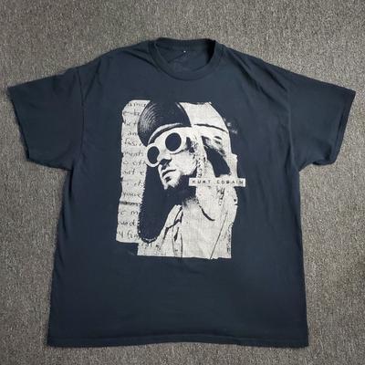 Kurt Cobain T-shirt Mens Sz XL Black Short Sleeve Nirvana Band Grunge Sunglasses