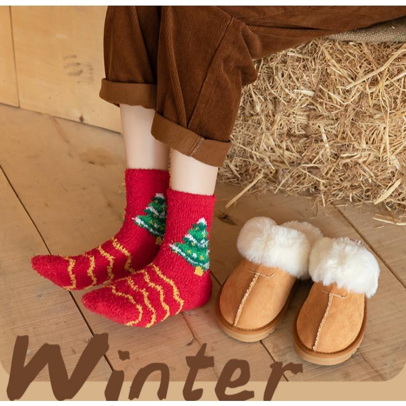 Christmas Coral Velvet Stocking Elk Santa Claus Striped Christmas Tree Snowflakes Socks Women Winter Autumn Home Floor Socks