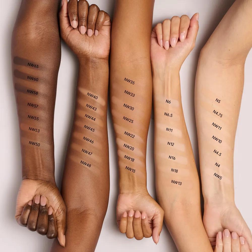 Mac Studio Fix Powder Plus Flawless Filter Foundation