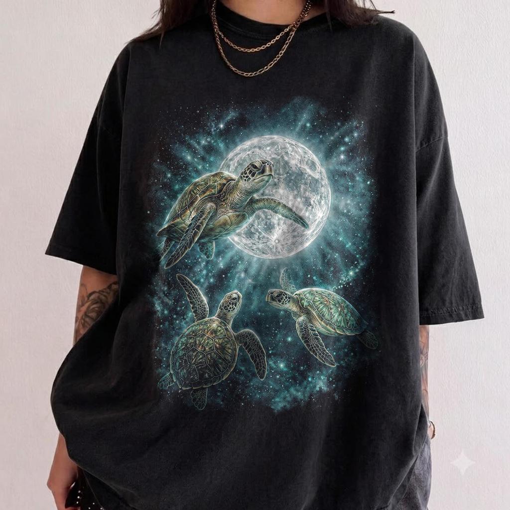 Sea Turtle Shirt, Vintage Turtle Graphic Tee, Ocean Lover Gift, Retro 90s Animal Shirt, Turtle Lover Gift, Nature Unisex Comfort Colors Tee