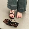 Casual versatile thick-heeled trendy high-heeled shoes, new summer 2025 vacation style, leopard print fashion and comfortable sandals