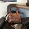 2025 Winter New Fashionable Glossy PU Square Shoulder Bags Large Capacity High Quality Retro Popularity Armpit Bags for Women