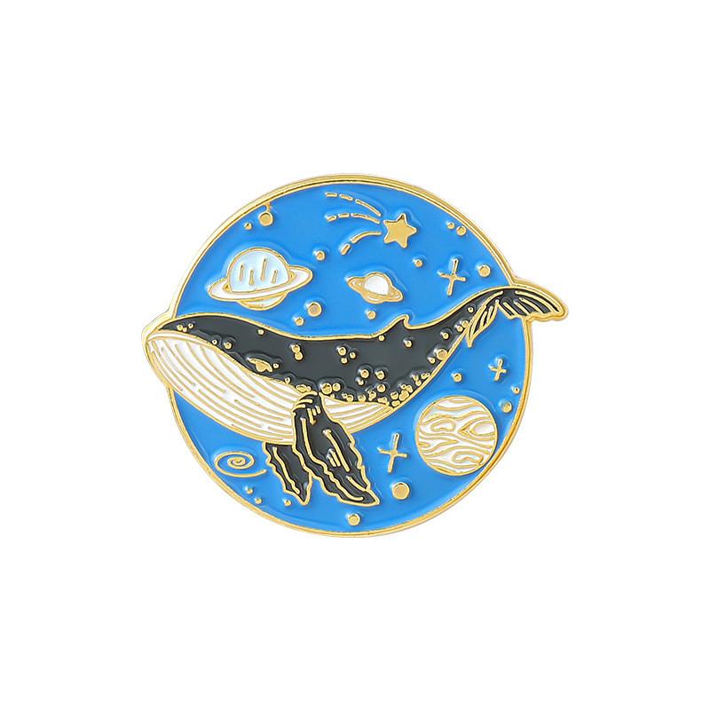 

Brooch Trendy Whale In Eyepopping Colors With A Unique Design For Personal And Use Decorative XZ3678