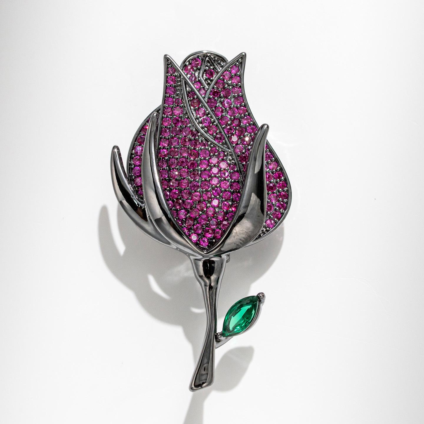Bo Xin Yun Luxurious European Rose Zirconia Brooch - Elegant Retro Copper Flower Coat Accessory