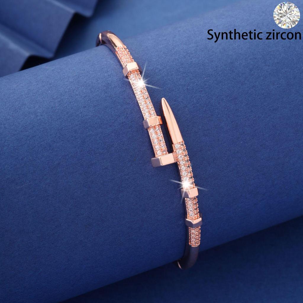 Exquisita Pulsera de Uñas con Circonita Europea y Americana: Diseño Abierto de Gama Alta