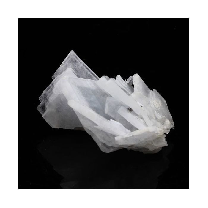 Pierres et Minéraux. Baryte. 138.5 ct. La Mure, Isère, France..