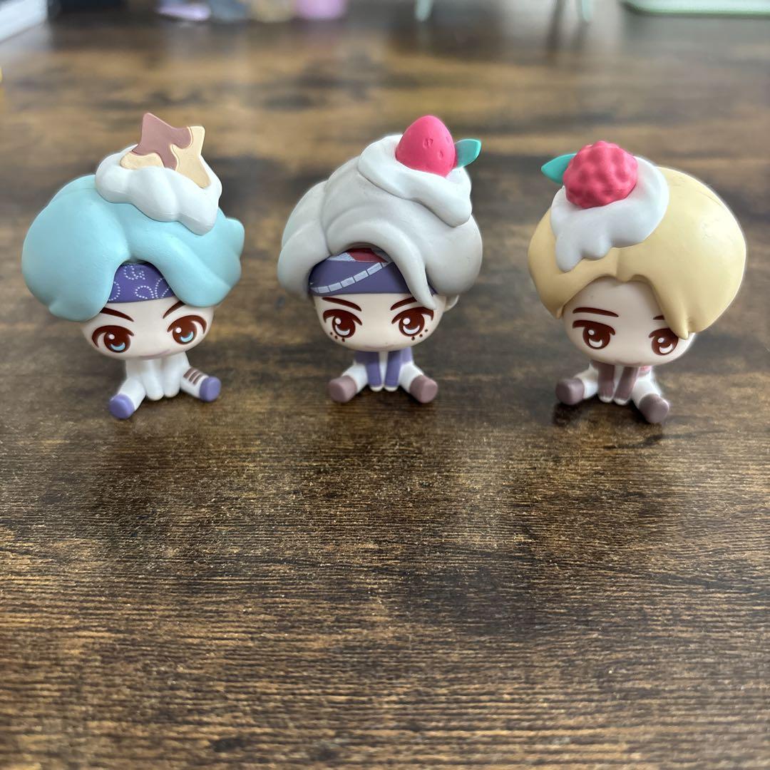 

[Б/У] Фигурки Tiny Tan BTS Ichiban Kuji (3 фигурки)