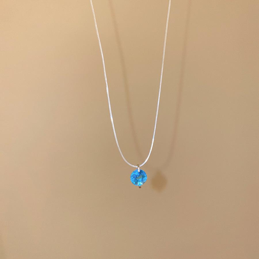 Retro Irregular Bow & Heart Tassel Necklace - Cool Versatile Clavicle Chain for Autumn & Winter