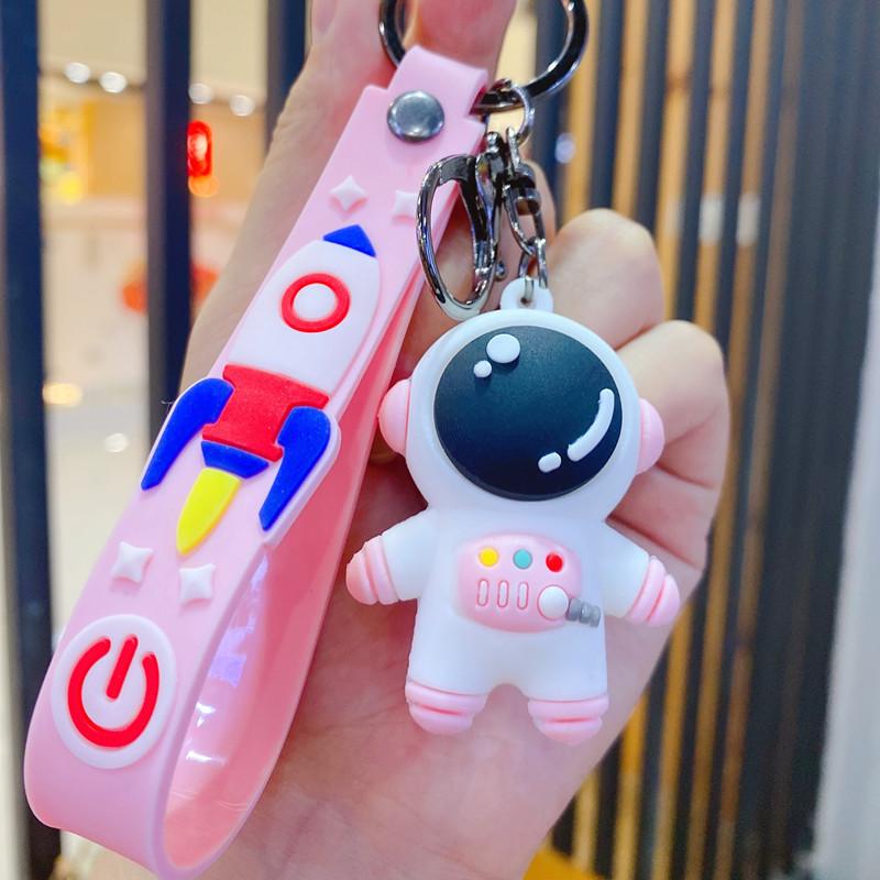 

Милый мультяшный брелок-астронавт, ПВХ-подвеска-астронавт, Изысканный брелок для автомобильных ключей
