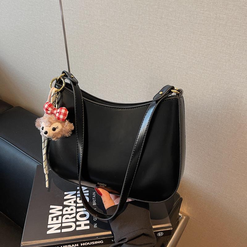 Underarm bag women's bag 2025 new niche design high sense spring and summer versatile explosion crossbody shoulder bucket bag