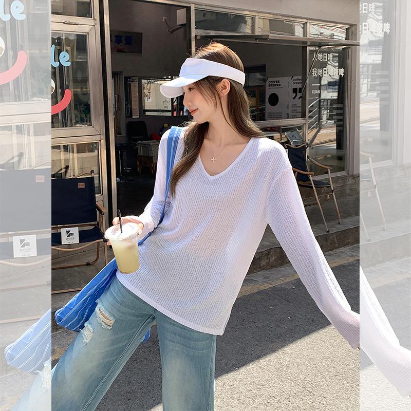 Summer Super Fire White V-neck Pure Desire Slightly Transparent Long-sleeved Blouse Women's Super Good-looking Slim-fitting Versatile Sunscreen Top
