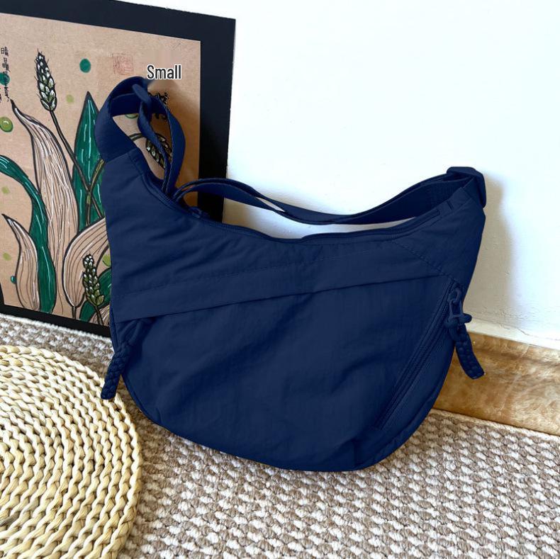Dámská univerzální lehká crossbody taška 'knedlík' - Velkokapacitní ležérní taška přes rameno