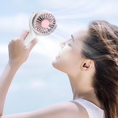 Handheld Misting Fan with USB Charging Portable Wearable Cooling Fan for Students Travel Water Spray Long Battery Life Low Noise Summer Essential