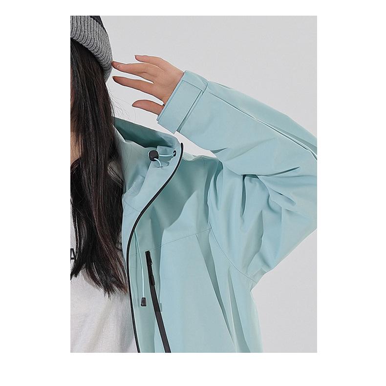 Spring & Autumn Unisex Windproof Mountaineering Jacket - Trendy, Loose-Fit, Water-Repellent Outdoor Windbreaker