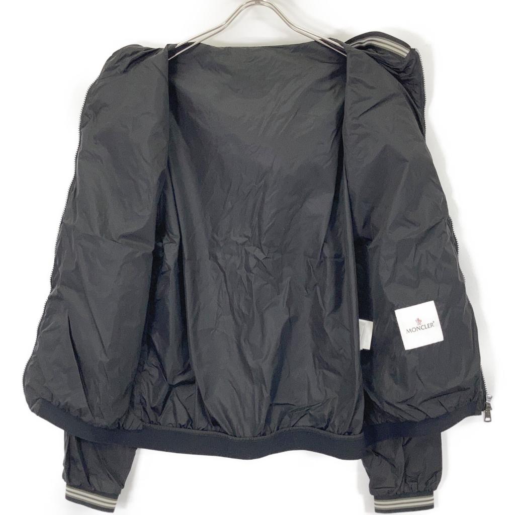 Moncler D10914163405 JEANCLAUDE Nylon Kapuzenjacke 3 schwarz Gebraucht