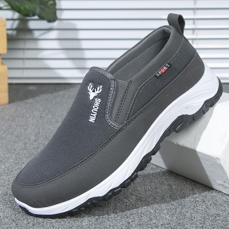2025 New Beijing Cloth Shoes Men's Spring and Summer Shoes for the Elderly, Soft Sole Casual Sports Men's Shoes, Middle-aged and Elderly Walking Shoes