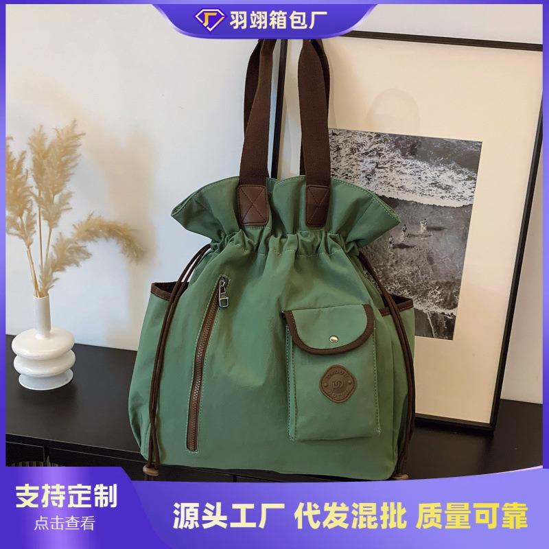 Lightweight Backpack Women's New Large-capacity Casual Versatile Shoulder Bag Fashion Bundle Travel Backpack