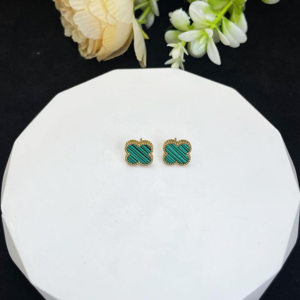 High -End Lucky Four -Leaf Earrings Luxury Versatile Earrings Fashion Women's Earrings Jewelry