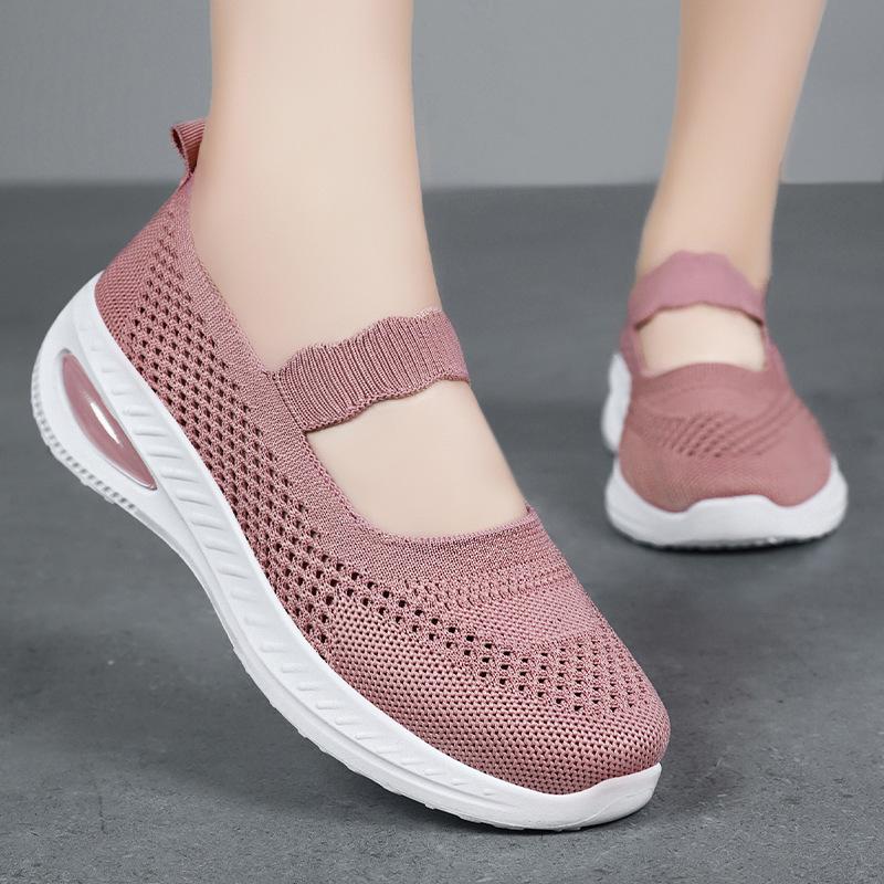 Shoes women's versatile summer new old Beijing cloth shoes women's comfortable and breathable mother shoes one-pedal women's shoes