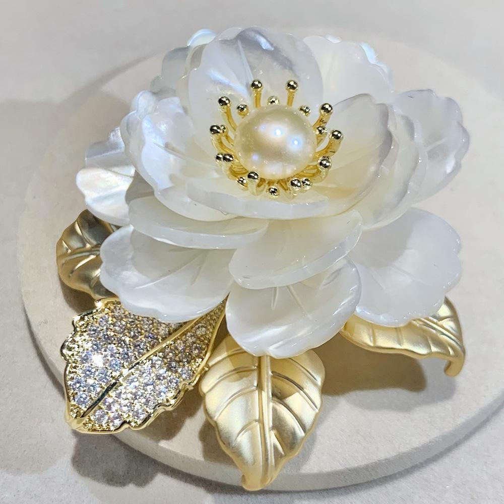Bo Xin Yun Handmade Pearl Shell Peony Brooch – Elegant Luxury Accessory for Women