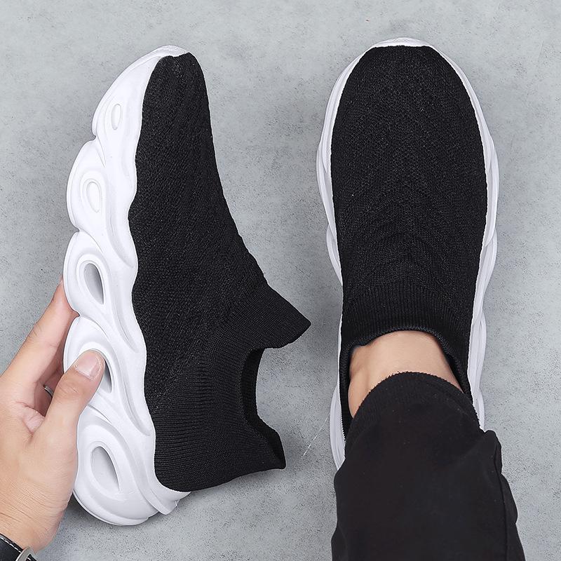 Foreign trade large size new men's casual shoes with one foot increase height and shock absorption lightweight soft sole lazy shoes fitness couple sho