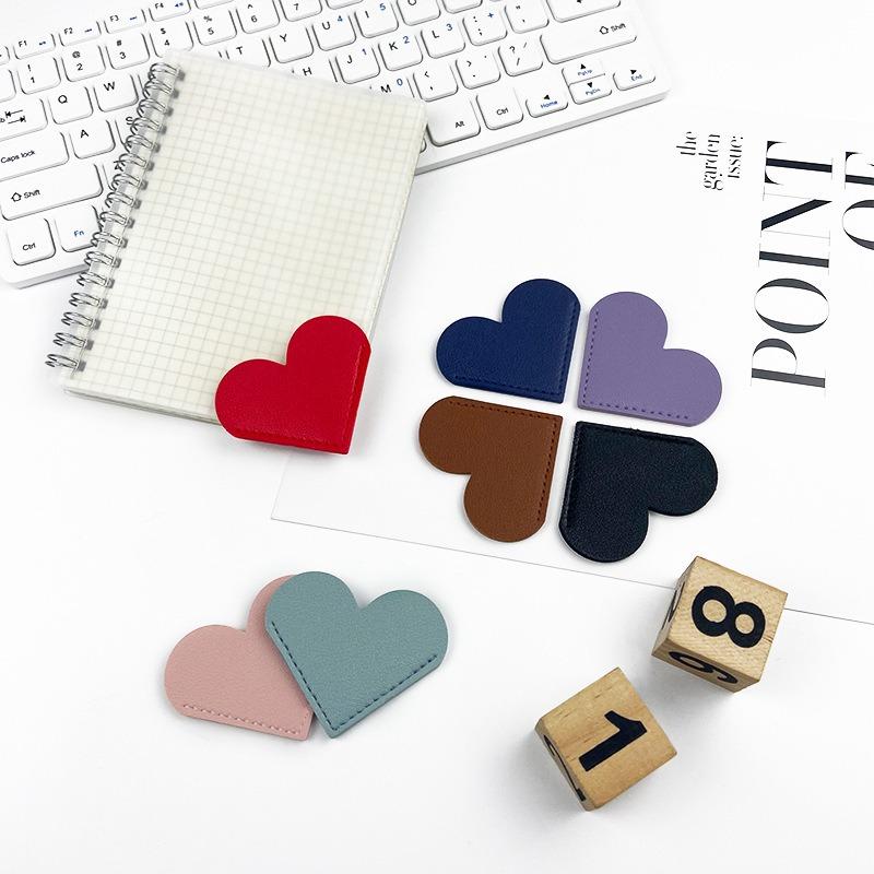 3pcs Bookmark PU Leather Love Heart Bookmarks for Book Mini Corner Page Marker Stationery Supplies Bookmark Gift