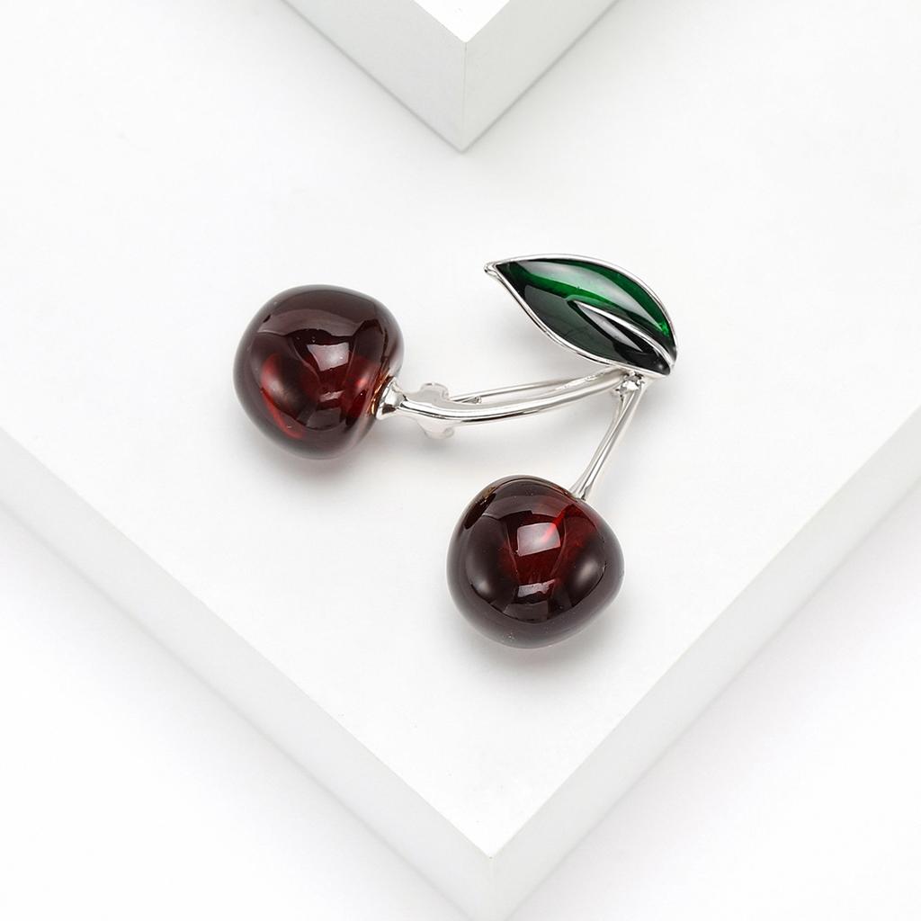 Fashion Sweet Cherry Chestnut Brooch Simple Fruit Alloy Metal Brooches For Women Pins Jewelry Gifts Suit Accessories