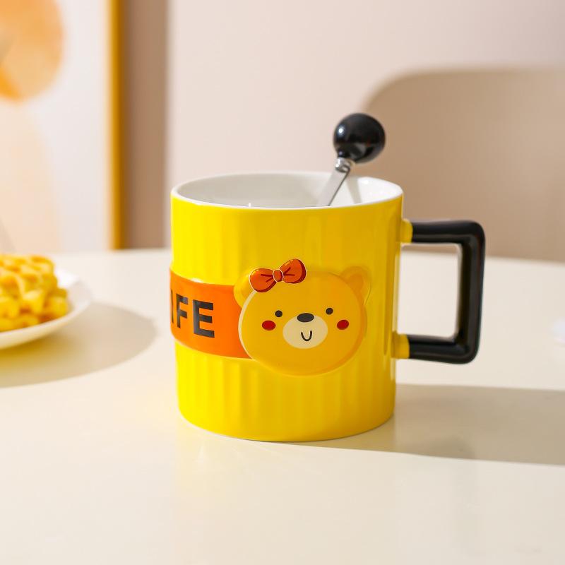 Creative Cute Bear Ceramic Mug Couple Cup Boys and Girls Water Cup Coffee Cup with Spoon Home Breakfast Cup