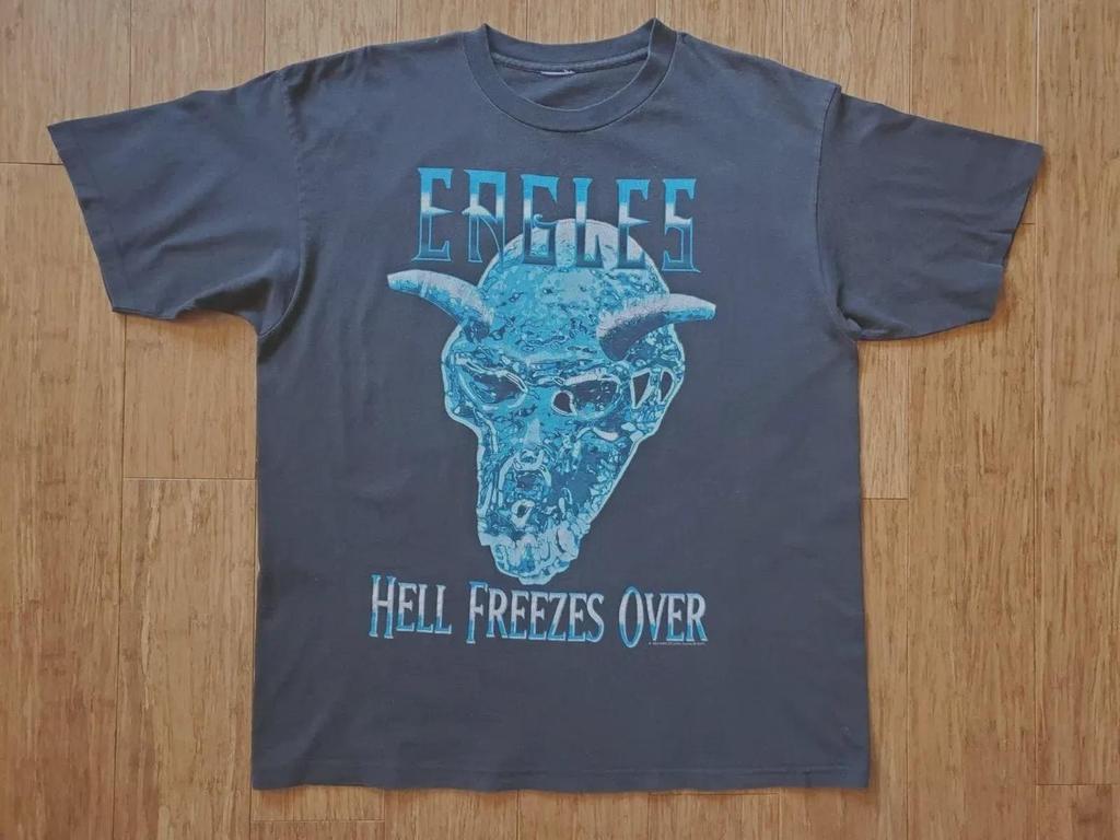 Vintage Graphic 90's Eagles Hell Freezes Over Tour 1995 T-Shirt Size S-3XL