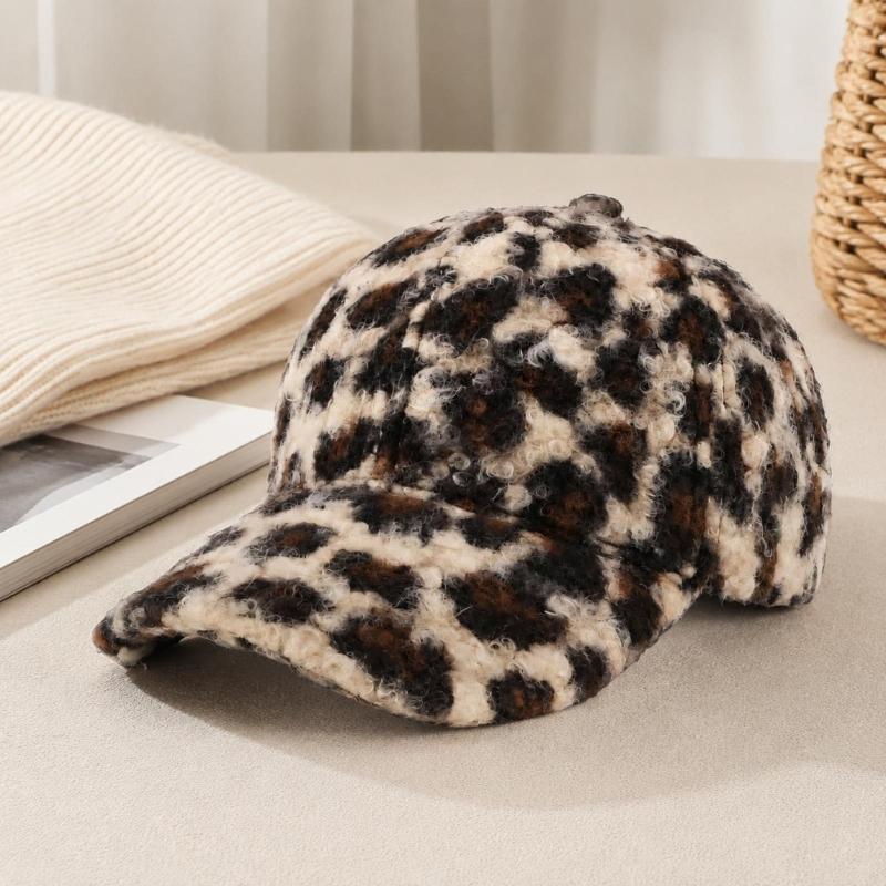 Polyester Animal Print Baseball Cap with Thick Soft Lining, Firm Bill and Rear Adjustment for Adult Unisex Cold Weather Wear