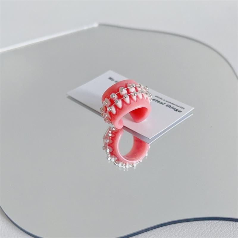 Creative Design Teeth Brackets Lovely Resin Rings for Women Men Open Lover Rings Fashion Ring Jewelry Accessories Gift