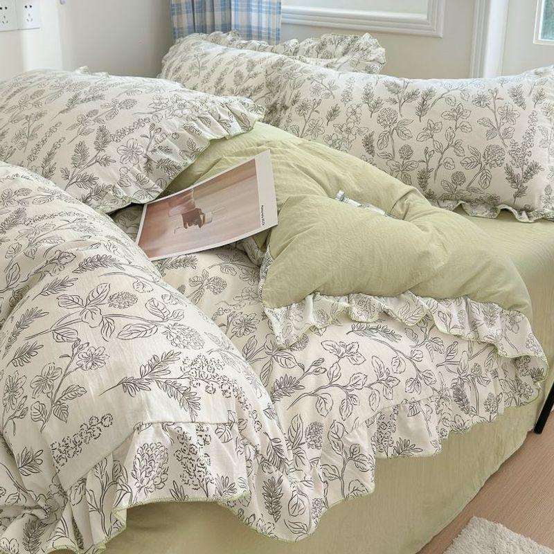 Ultra-Soft Double Layer Gauze Princess Style Bed Set: 4-Piece Lace Set with Bed Sheet, Duvet Cover, and Fitted Sheet