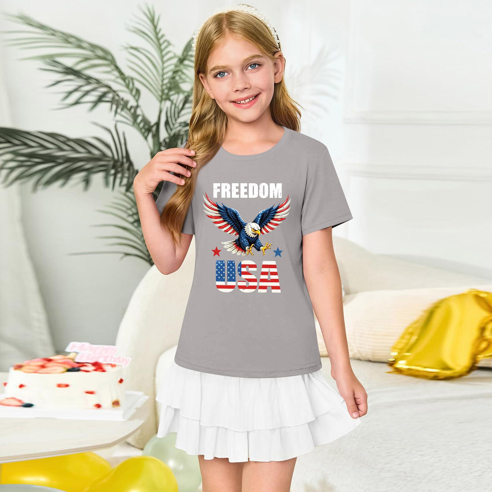 

Girls Crew Neck Short Sleeve T Shirt Printed Casual Tee Top Comfortable Fit Lightweight Fabric Suitable for Everyday Wear USA Theme 140